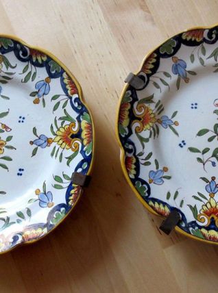 2  assiettes ancienne  en faïence de Boulogne/Mer 
