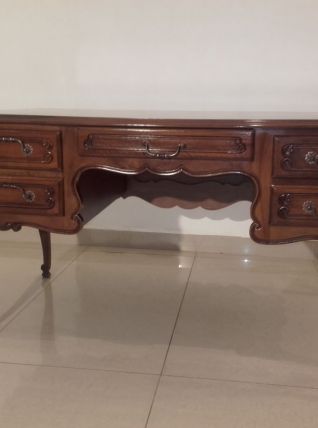 Bureau de style Louis XV