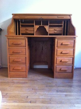 Bureau américain cylindre