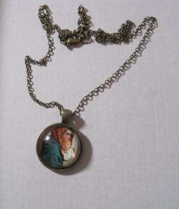 Pendentif Religieux Médaillon VIERGE A L'ENFANT 
