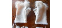 MITAINES SOIEDEREVE PEAU MOUTON ET LAINE 2 PAIRES NEUF BLANA