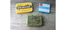 3  boîtes à pastilles en métal
