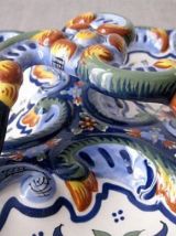 Serviteur à hors d'oeuvres ancien en faïence décorée main