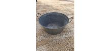 Bassine en métal