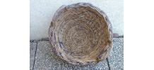 panier  rond   avec 2 anses en rotin  , vintage