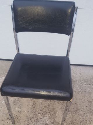 Chaise inox et sķaï vintage 