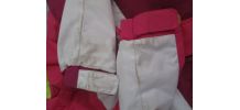 veste fille 2ans tache aux manches car mis tous les jours  