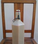 Bouteille ancienne en grès vernissé 