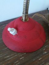 Lampe de bureau rouge