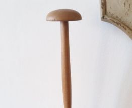 Ancien porte chapeau en bois