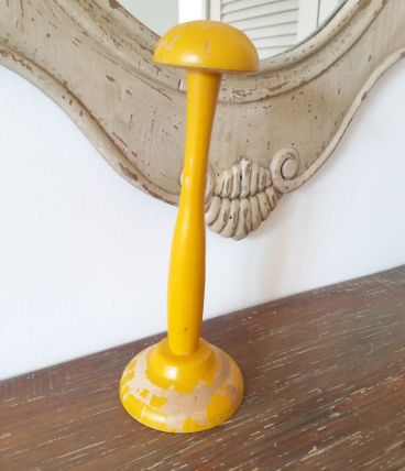 Ancien porte chapeau en bois
