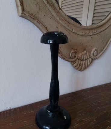 Ancien porte chapeau en bois