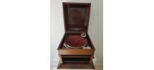 Gramophone ancien + disques