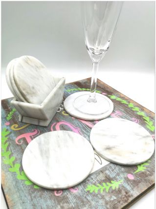 sous verres en marbre et compartiment