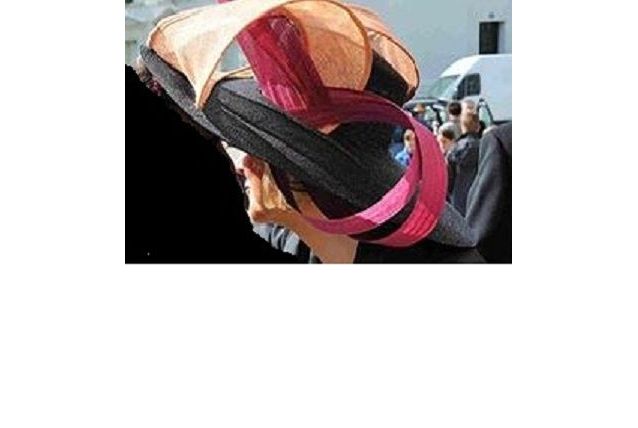 Chapeau de cérémonie