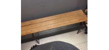 Tres joli banc ecolier vintage  Longueur  2m largeur 27cm h 