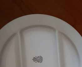 12 anciennes assiettes à asperges de Lunéville