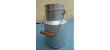 pot a lait , bidon ancien en aluminium, vintage