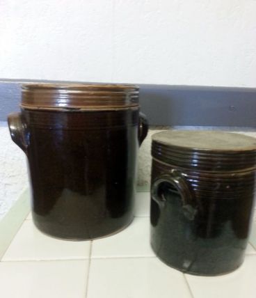 Pots en grès vintage avec couvercle, marron lot de 2