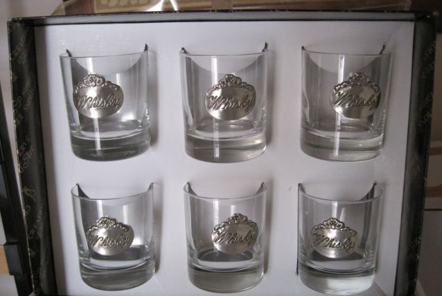 6 verres whisky
