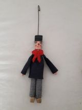 2 Marionnettes en bois, peintes à la main , bon état