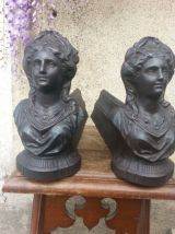 Chenets fonte Marianne au collier