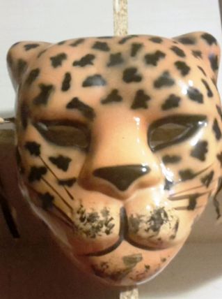 Masque décoratif chat