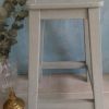 Tabouret d'atelier bois peint gris