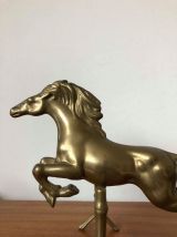 Cheval Laiton