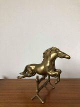 Cheval Laiton