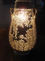 Vase chinois percée .Style lampe 