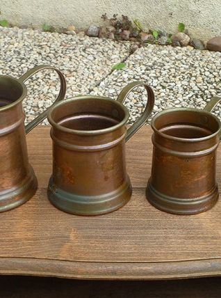 4 pichets  metal cuivré, vintage