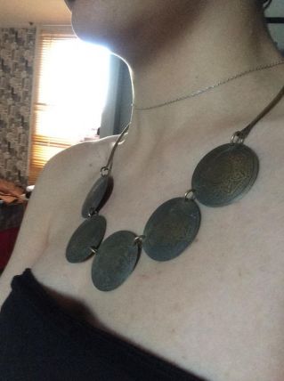 collier ethnique métal couleur bronze