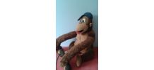 Peluche: grand singe avec trapèze