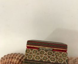 BOITE RUSSE VINTAGE TOPISSIME ANCIENNE