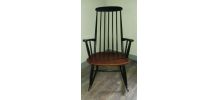 Rocking chair  vintage STOL kamnik yougoslavie. 