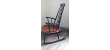Rocking chair  vintage STOL kamnik yougoslavie. 
