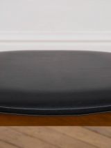 Série de 6 chaises vintage en chêne doré et skaÏ.