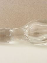 Jolie carafe à eau en verre gravé, carafe à décanter. 