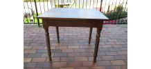 petit bureau ancien table  de travail pièds tournés