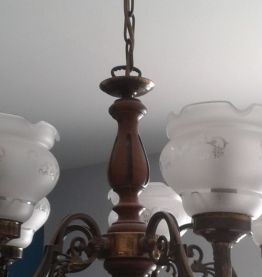 Lustre ancien  5 branches bois/métal et verre.