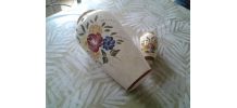 2 vases anciens motif fleurs