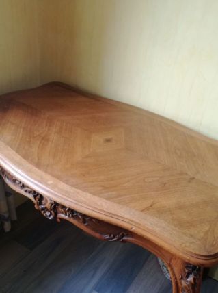 Table moulures 