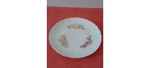 Plat en porcelaine.