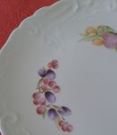 Plat en porcelaine.