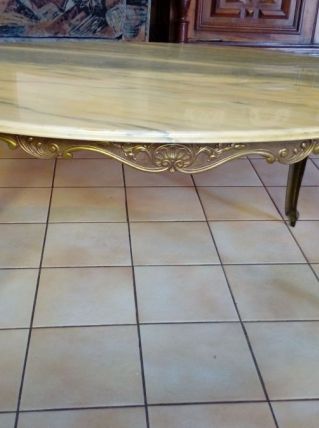 Table basse dessus marbre