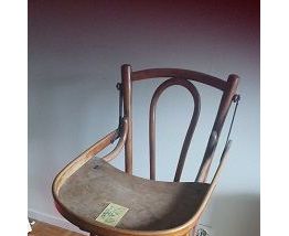 CHAISE BEBE