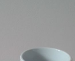 Trois tasses à café