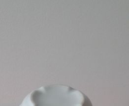 Trois tasses à café
