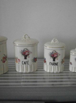 pots 